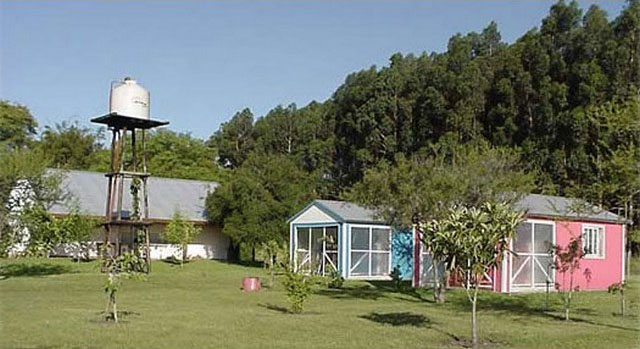 Vista predio y torre de agua